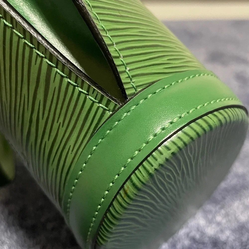 Louis Vuitton Epi Green St Jacques Handbag